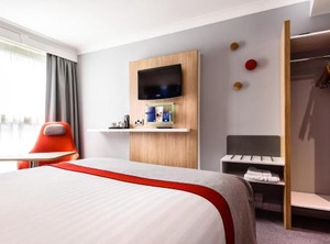 Holiday Inn Express London Airport Ihg Hotel | Bishop's Stortford