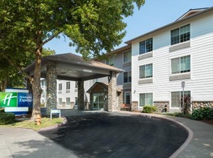 Holiday Inn The River Ihg Hotel | Corvallis