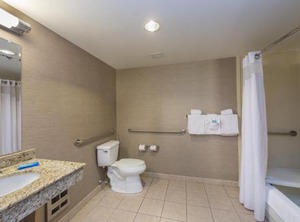 Holiday Inn Express Hotel Auburn Ihg | Auburn