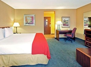 Holiday Inn Express Fort Grove Ihg Hotel | Oak Grove
