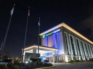Holiday Inn Express Newark Airport Elizabeth Ihg Hotel | Elizabeth
