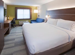 Holiday Inn Express Paul Ihg Hotel | Roseville