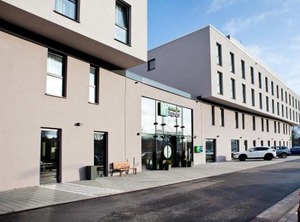 Holiday Inn Express Hotel | Maximin