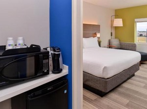 Holiday Inn Express Suites Petersburg Madeira Beach Ihg Hotel | South Pinellas Community Council