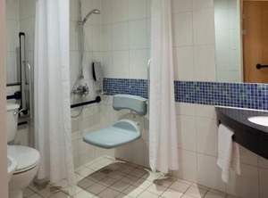 Holiday Inn Express Walsall Ihg Hotel | Walsall