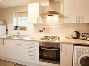 Host Stay Cottage | Flockton
