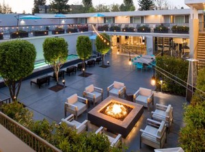 Hotel Lucent | Downtown