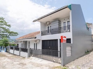 Oyo Nareswari | Mertoyudan