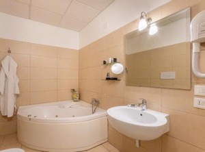 Hotel Parco Delle Fontane | Tiche