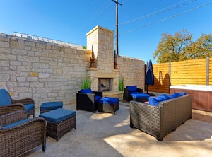 Town Fireplace | Fredericksburg