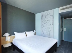 Ibis Chartres Luce | Luce