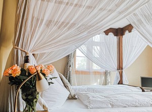 Manor Positz | Oppurg