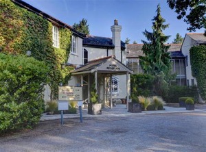 Ivy Hill Hotel | Ingatestone