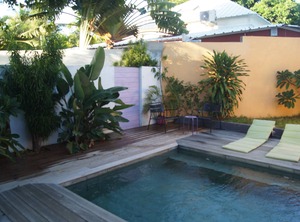 Jacaranda Case People | La Saline Les Bains