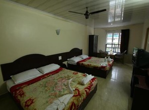 Jays Inn | Munnar