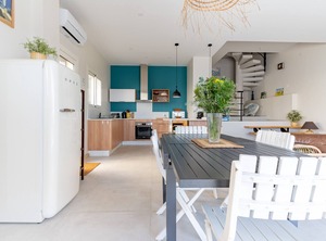 La Maronaise Maison Dans Calanque L Du Village Goudes | 8th Arrondissement