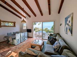 Villa Acacia | Verghia