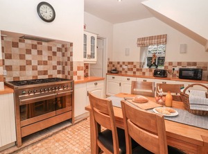 Cottage | Castleton
