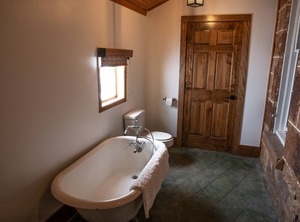 Lea Lou Broad St | Mason