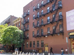 E St Downtown | Ukrainian Village