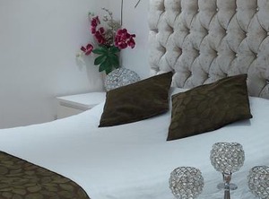 Lux Gatwick | Tinsley Green