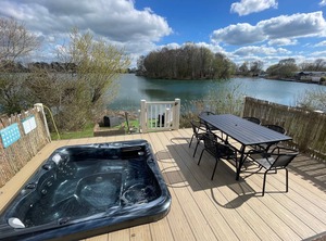 Lakeside Retreat Fishing Peg Situated At Tattershall Lakes Holiday Park | Tattershall