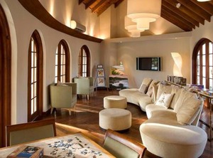 Mango Bay All | Lascelles