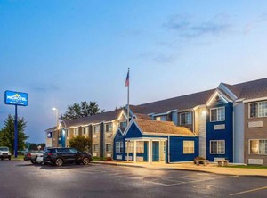 Microtel Inn | Janesville