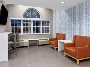 Microtel Inn | Janesville