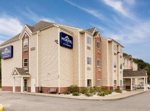 Microtel Inn | Princeton