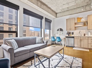 Minnestay North Loop Target Field | Warehouse District