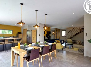 Gite Montbrison Persons | Montbrison