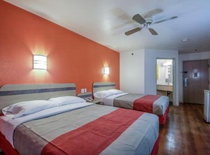 Motel | Nephi