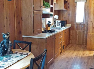 Mount Vernon Camping Resort Yurt | Bow