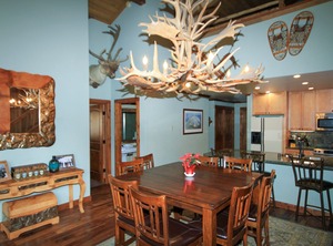 Mountainback Loft | Mammoth Lakes
