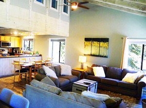 Treehouse | Mammoth Lakes
