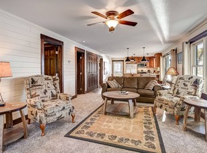 North Resort Located Pelican Nisswa Mn | Lake Shore