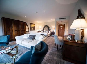 Peak Edge Hotel | Stonedge