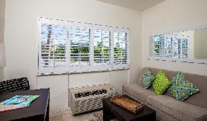 Ports Of Call Resort | Grace Bay