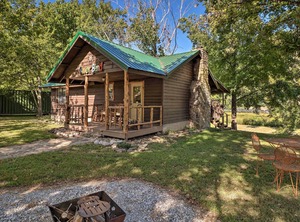 Riverfront Ozark Mountain | Boswell