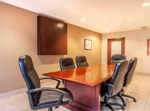 Quality Inn Arlington | Arlington