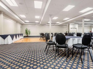Quality Inn Sarnia | Point Edward