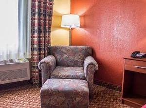 Quality Inn Manitowoc | Manitowoc