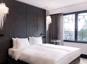 Hotel | Lantinen District