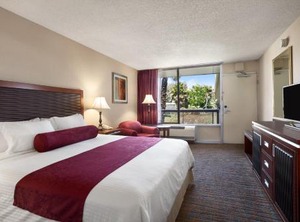 Ramada | Sunnyvale