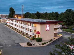 Red Roof Inn Charlottesville | Charlottesville
