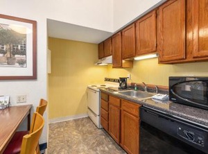 Residences At Daniel Webster | Merrimack