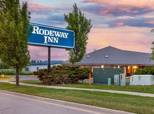 Rodeway Inn | Coopersville