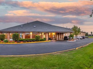 Rodeway Inn | Coopersville