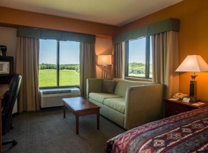 Round Hill Inn | Orange